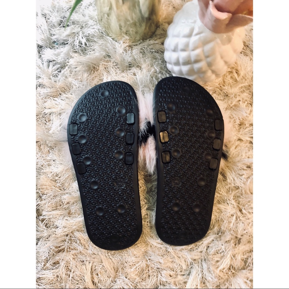 NEW ‘Princess’ Slides - Picture 6 of 6